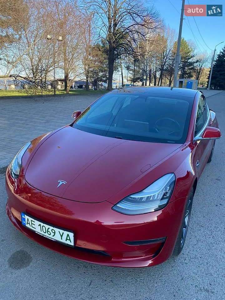 2019 Tesla Model 3 - мініатюра 10