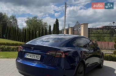 Седан Tesla Model 3 2023 в Львові