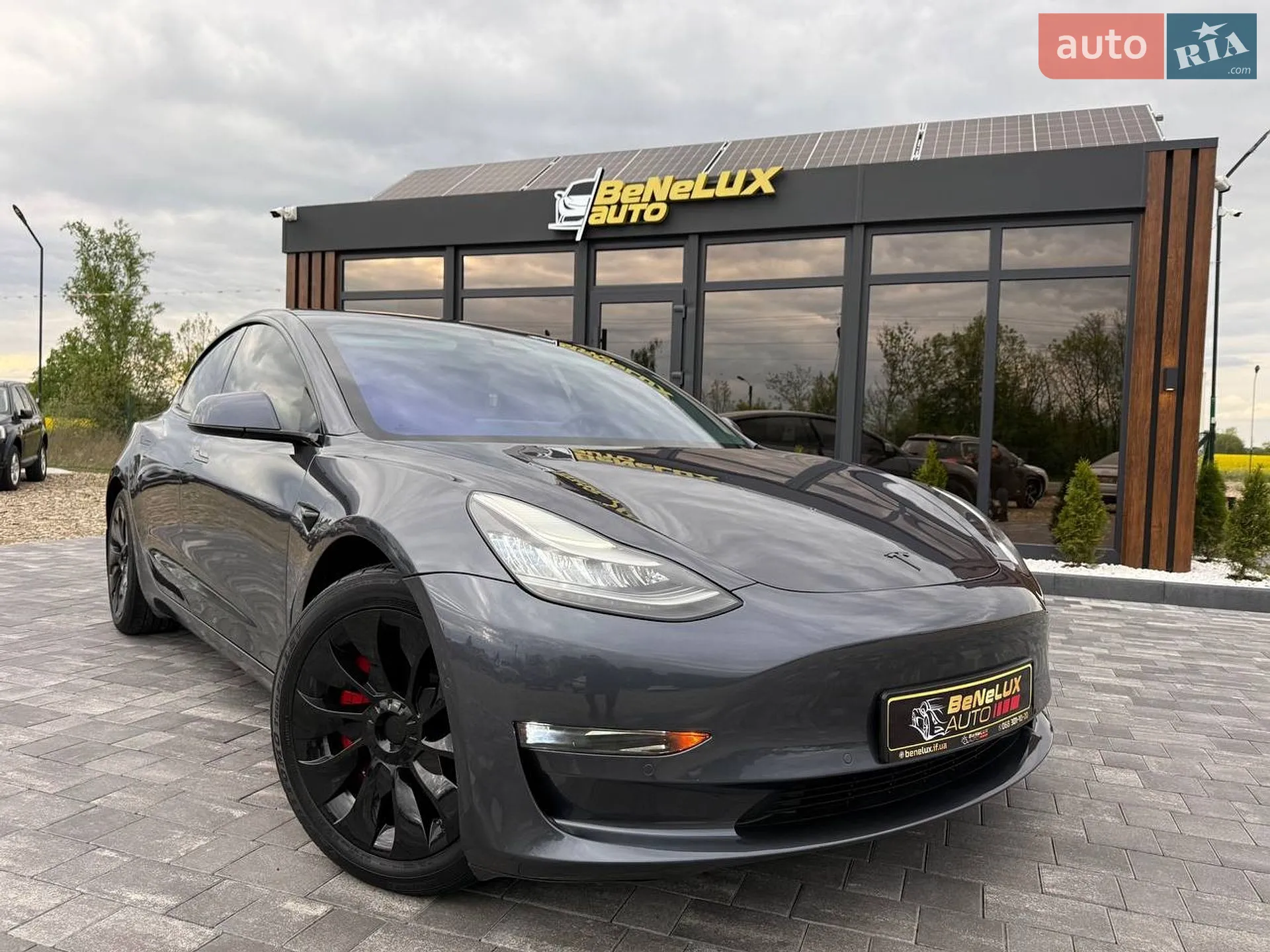 2020 Tesla Model 3 - мініатюра 38