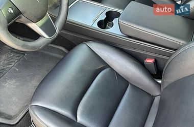 Седан Tesla Model 3 2023 в Харкові