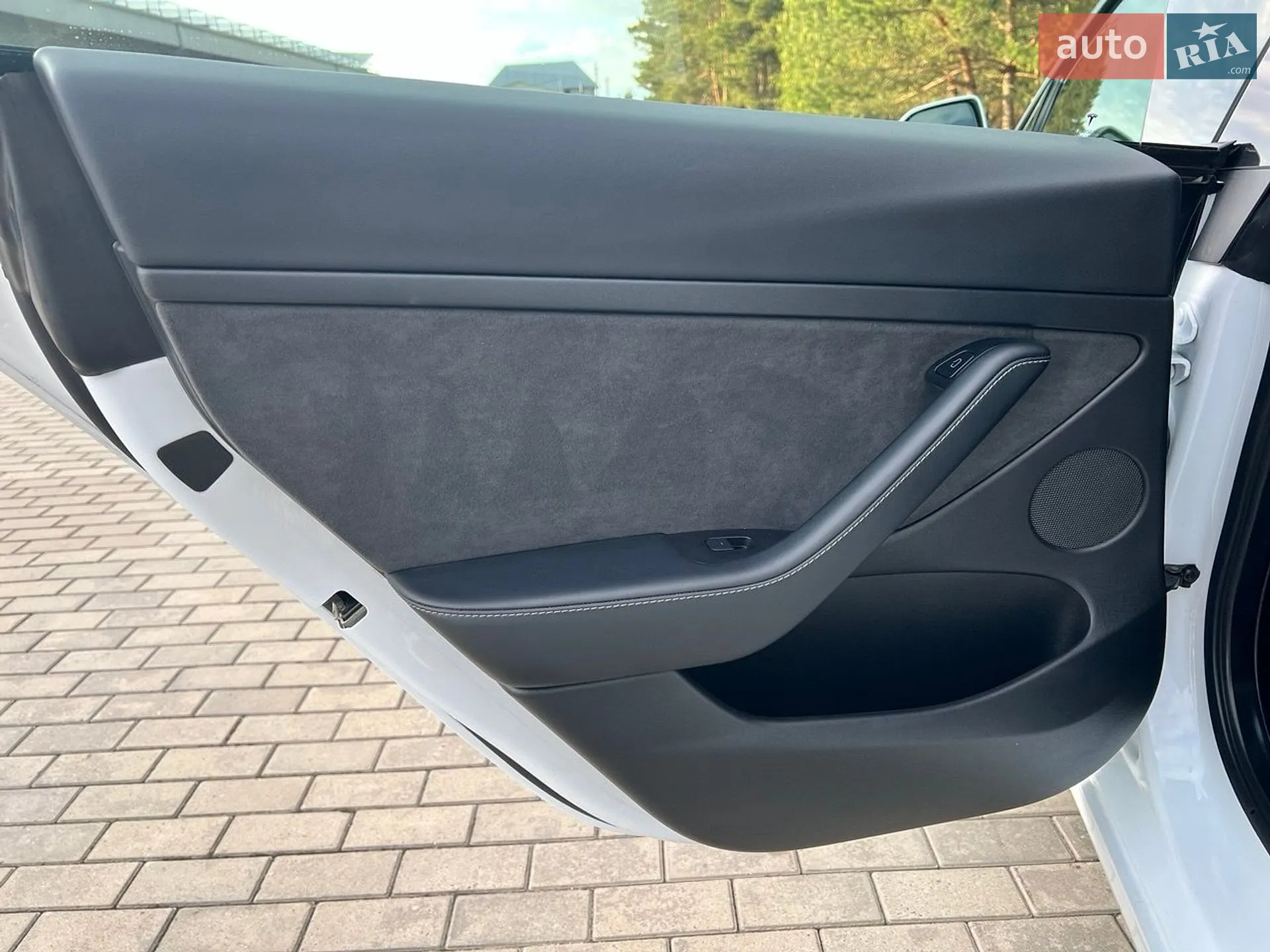 2022 Tesla Model 3 - мініатюра 16