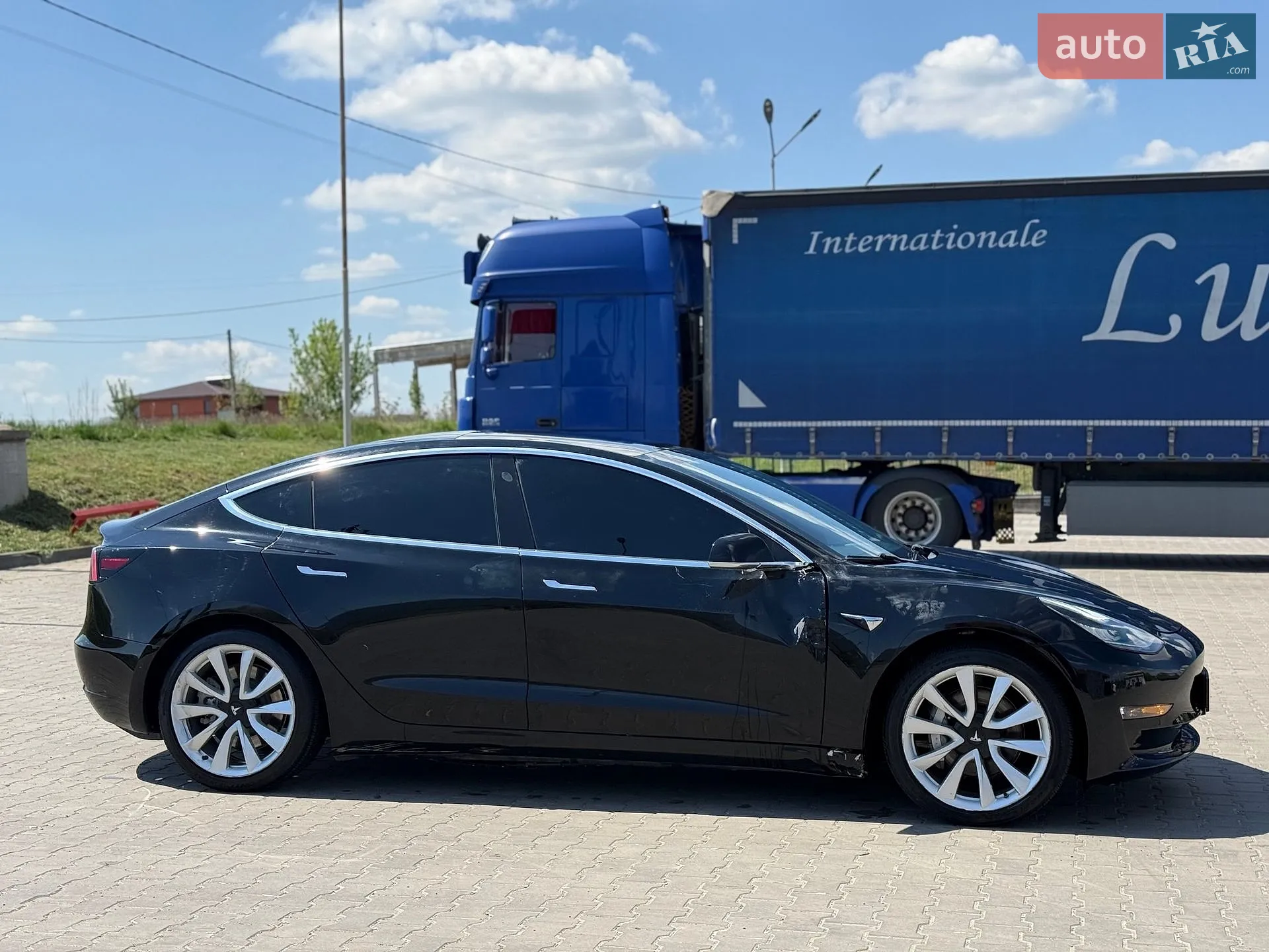 2019 Tesla Model 3 - мініатюра 5