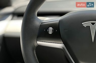 Седан Tesla Model 3 2023 в Львове фото 15 Седан Tesla Model 3 2023 в Львове
