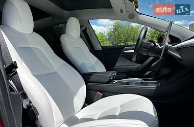 Седан Tesla Model 3 2023 в Львове фото 18 Седан Tesla Model 3 2023 в Львове