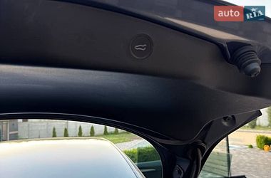 Седан Tesla Model 3 2023 в Запорожье
