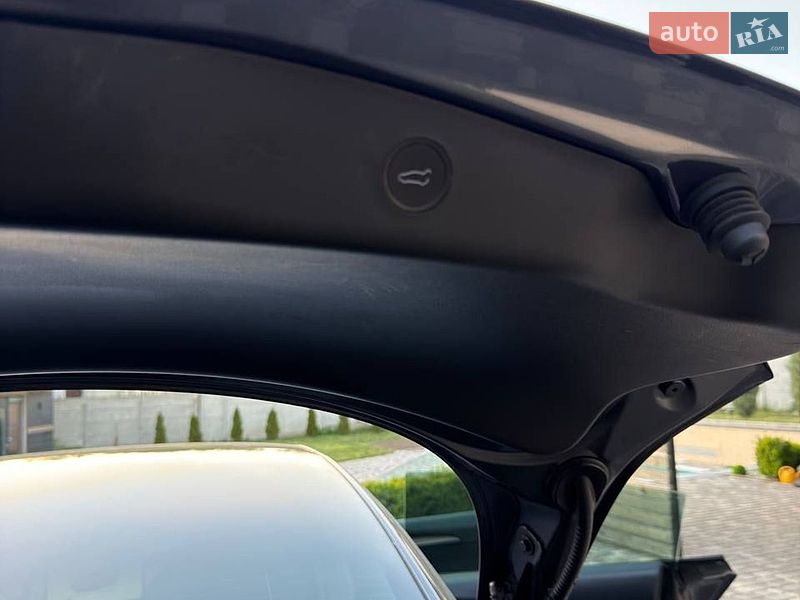 Седан Tesla Model 3 2023 в Запорожье