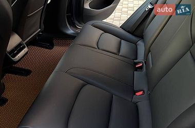 Седан Tesla Model 3 2023 в Запорожье
