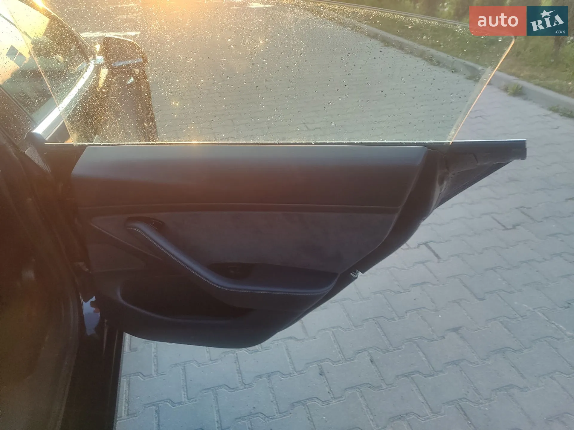 2018 Tesla Model 3 - мініатюра 12