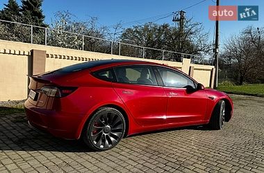 Седан Tesla Model 3 2022 в Одессе
