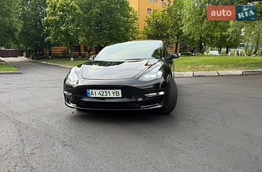 Седан Tesla Model 3 2022 в Києві
