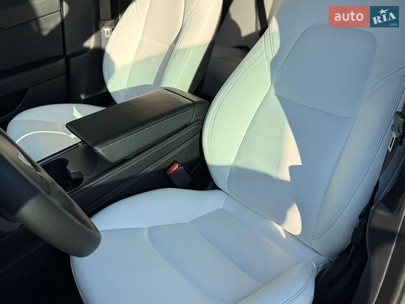 Седан Tesla Model 3 2022 в Києві фото 12 Седан Tesla Model 3 2022 в Києві