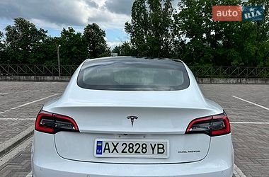 Седан Tesla Model 3 2018 в Харькове