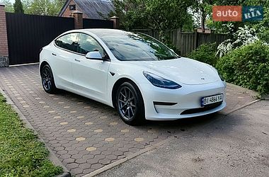 Седан Tesla Model 3 2021 в Полтаве