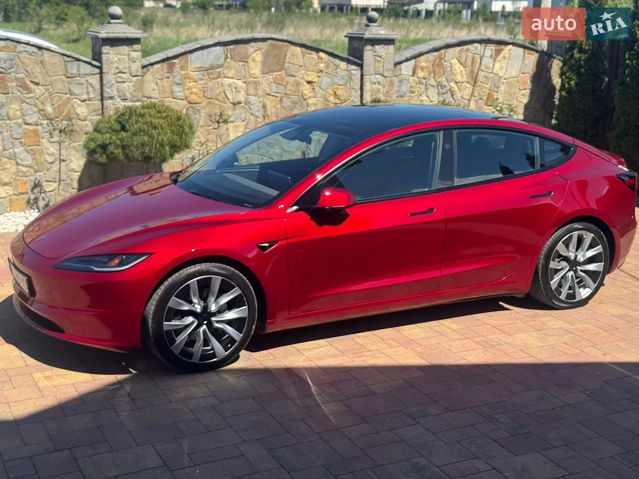 2024 Tesla Model 3 - мініатюра 8
