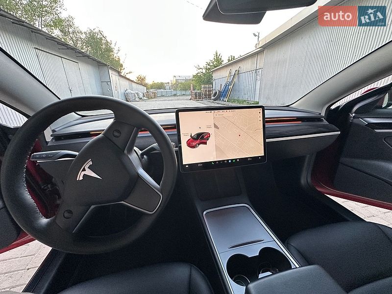 Седан Tesla Model 3 2022 в Черновцах фото 18 Седан Tesla Model 3 2022 в Черновцах