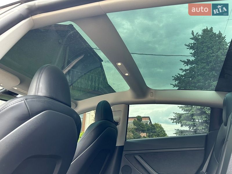 Седан Tesla Model 3 2023 в Львове фото 18 Седан Tesla Model 3 2023 в Львове