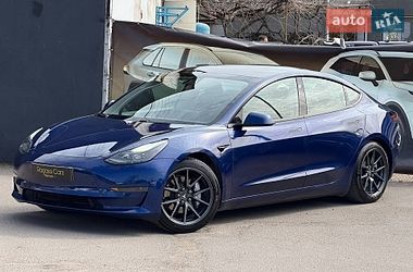 Седан Tesla Model 3 2021 в Одессе