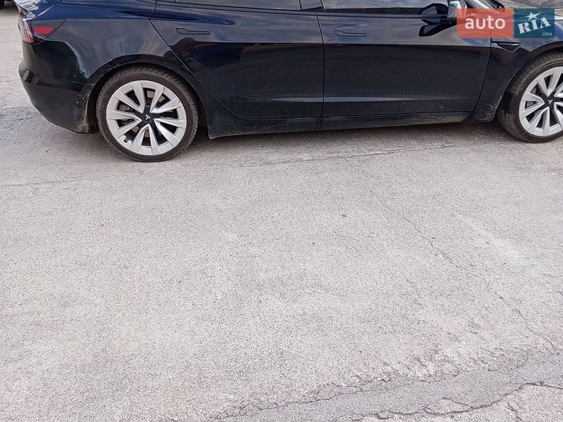 Седан Tesla Model 3 2022 в Новом Буге фото 3 Седан Tesla Model 3 2022 в Новом Буге