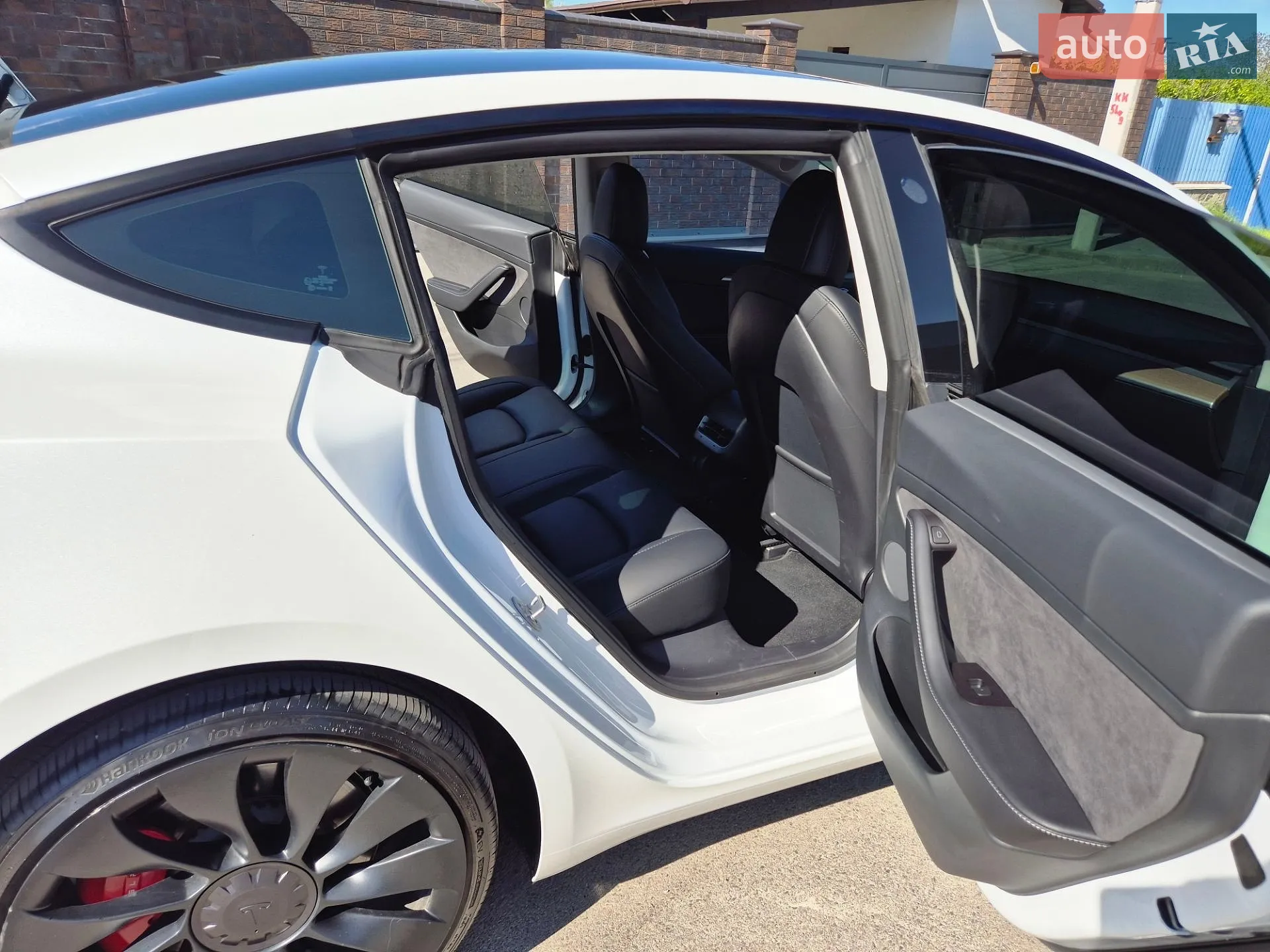 2022 Tesla Model 3 - мініатюра 26