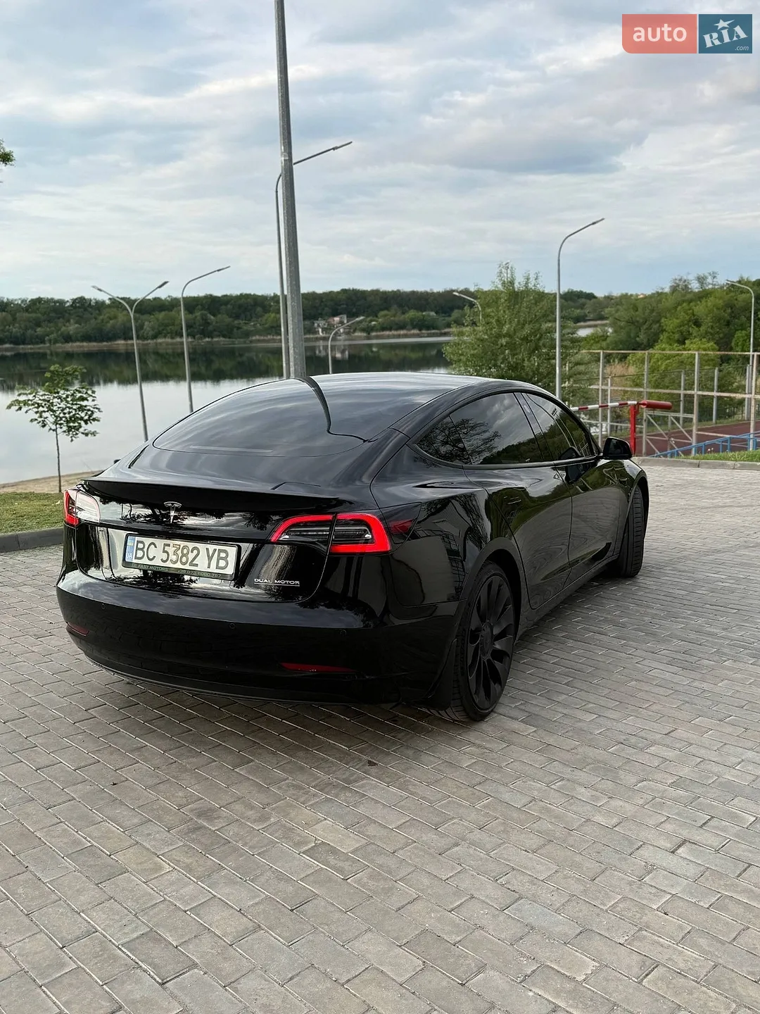 2021 Tesla Model 3 - мініатюра 15