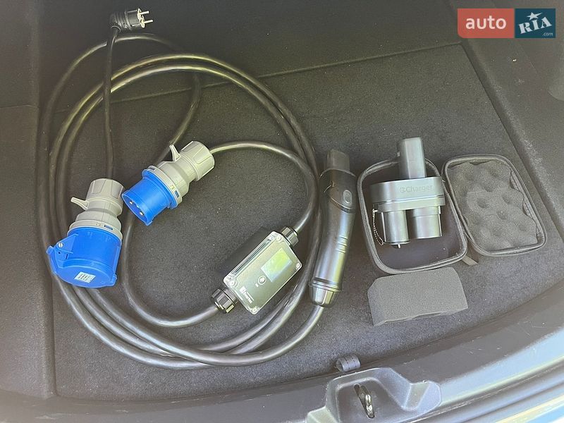 Седан Tesla Model 3 2023 в Одесі фото 23 Седан Tesla Model 3 2023 в Одесі