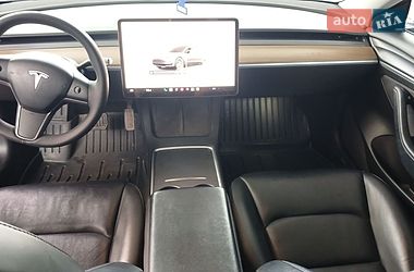 Седан Tesla Model 3 2022 в Днепре