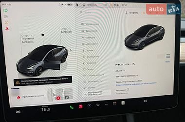 Седан Tesla Model 3 2023 в Днепре