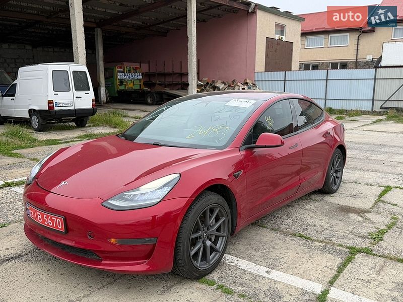 Tesla Model 3 2018