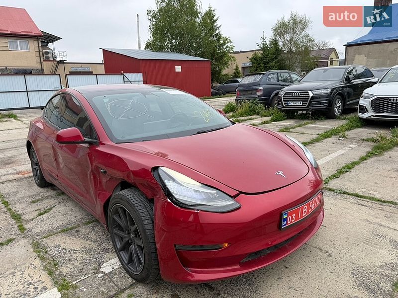 Седан Tesla Model 3 2018 в Владимире