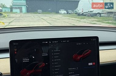 Седан Tesla Model 3 2018 в Владимире