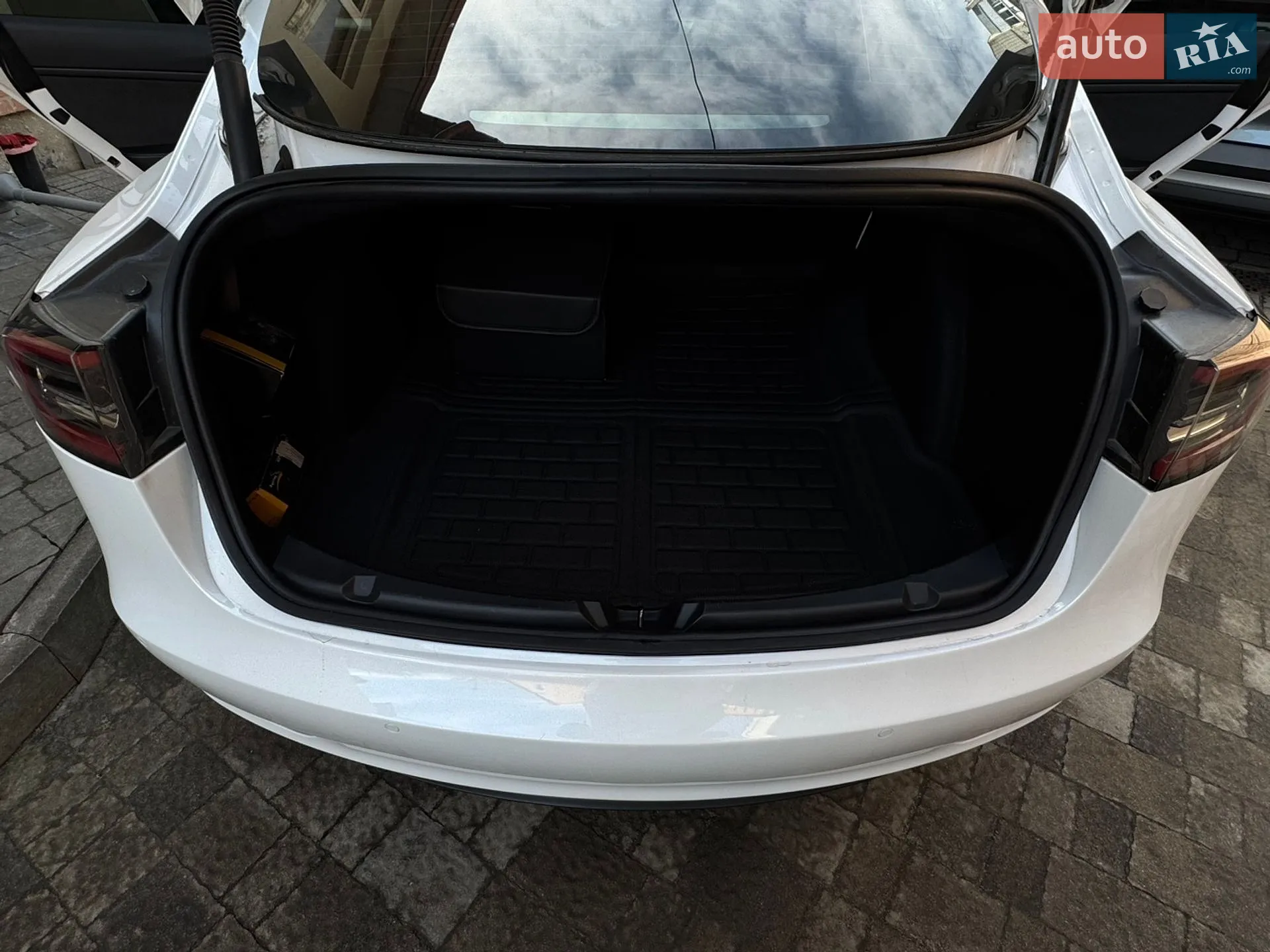 2021 Tesla Model 3 - мініатюра 14