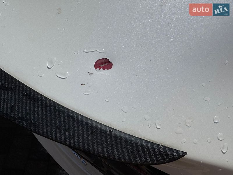 Седан Tesla Model 3 2021 в Львові