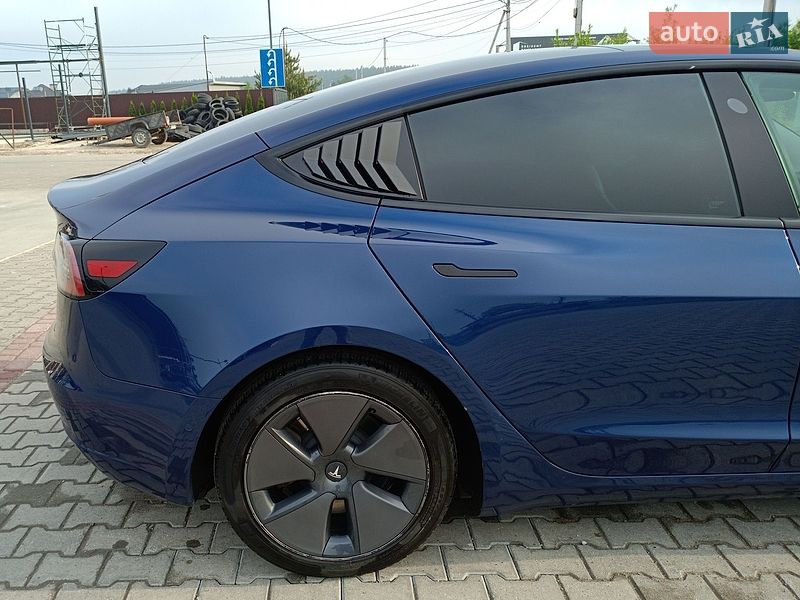 Седан Tesla Model 3 2021 в Львове фото 7 Седан Tesla Model 3 2021 в Львове