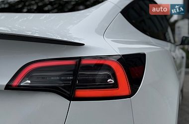 Седан Tesla Model 3 2022 в Киеве фото 28 Седан Tesla Model 3 2022 в Киеве