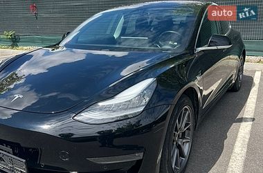 Седан Tesla Model 3 2018 в Одессе