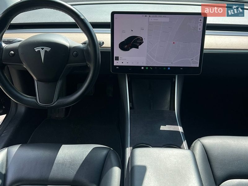 Седан Tesla Model 3 2018 в Одессе