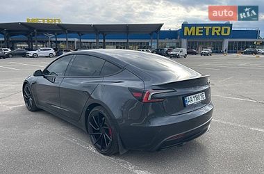 Седан Tesla Model 3 2024 в Києві фото 5 Седан Tesla Model 3 2024 в Києві