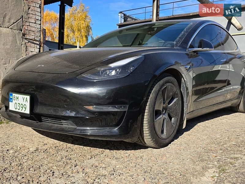 Седан Tesla Model 3 2019 в Сумах