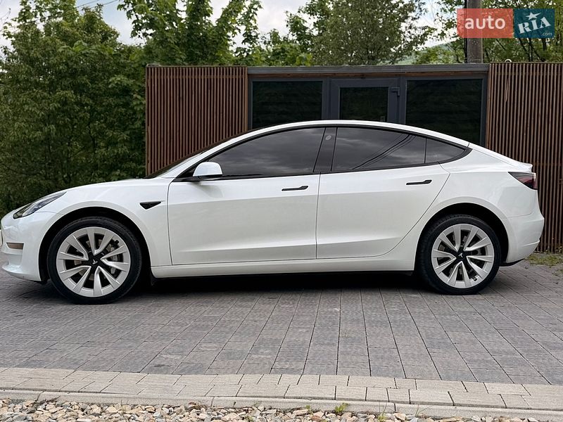 Седан Tesla Model 3 2023 в Яремче фото 4 Седан Tesla Model 3 2023 в Яремче