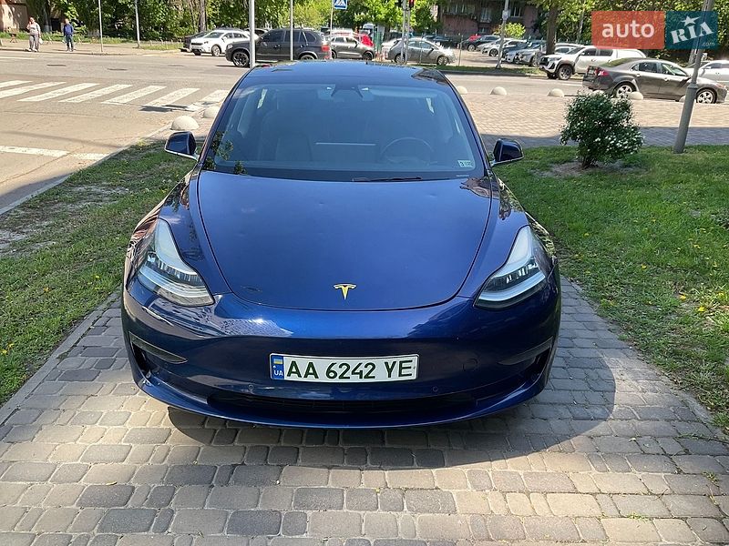 Седан Tesla Model 3 2019 в Києві фото 2 Седан Tesla Model 3 2019 в Києві