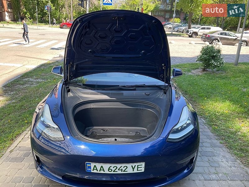 Седан Tesla Model 3 2019 в Києві фото 19 Седан Tesla Model 3 2019 в Києві