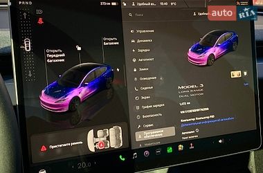 Седан Tesla Model 3 2024 в Киеве