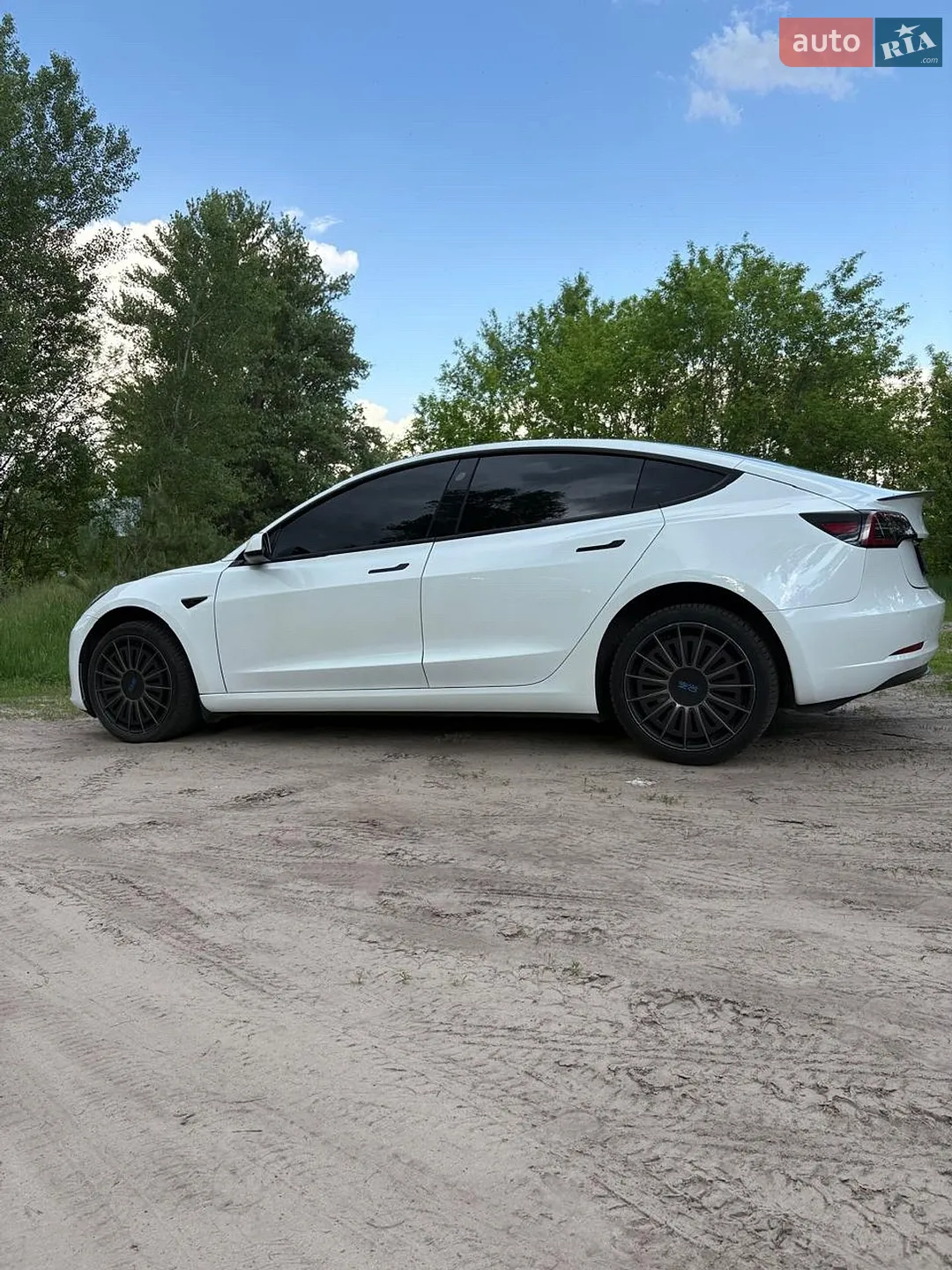 2020 Tesla Model 3 - мініатюра 28