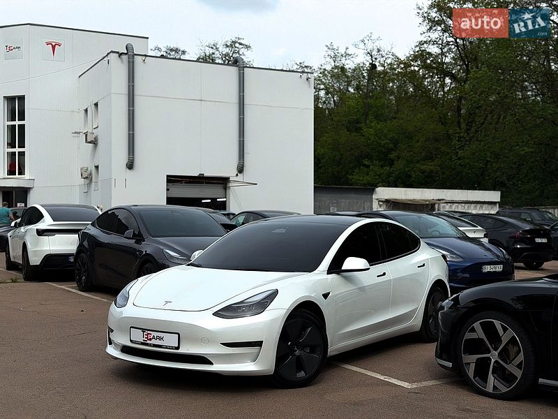 Седан Tesla Model 3 2022 в Києві фото 2 Седан Tesla Model 3 2022 в Києві