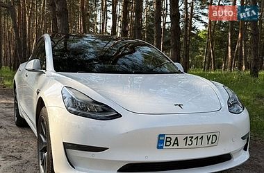 Седан Tesla Model 3 2018 в Кропивницком фото 3 Седан Tesla Model 3 2018 в Кропивницком
