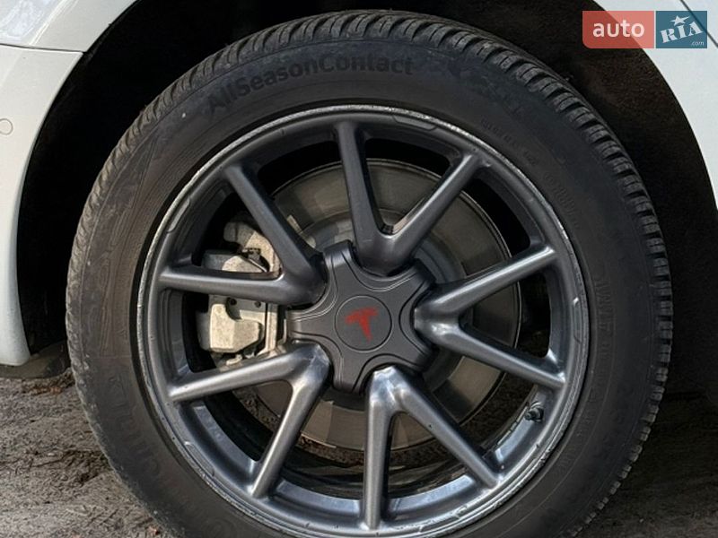 Седан Tesla Model 3 2018 в Кропивницком фото 8 Седан Tesla Model 3 2018 в Кропивницком