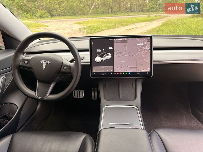 Седан Tesla Model 3 2020 в Черкасах