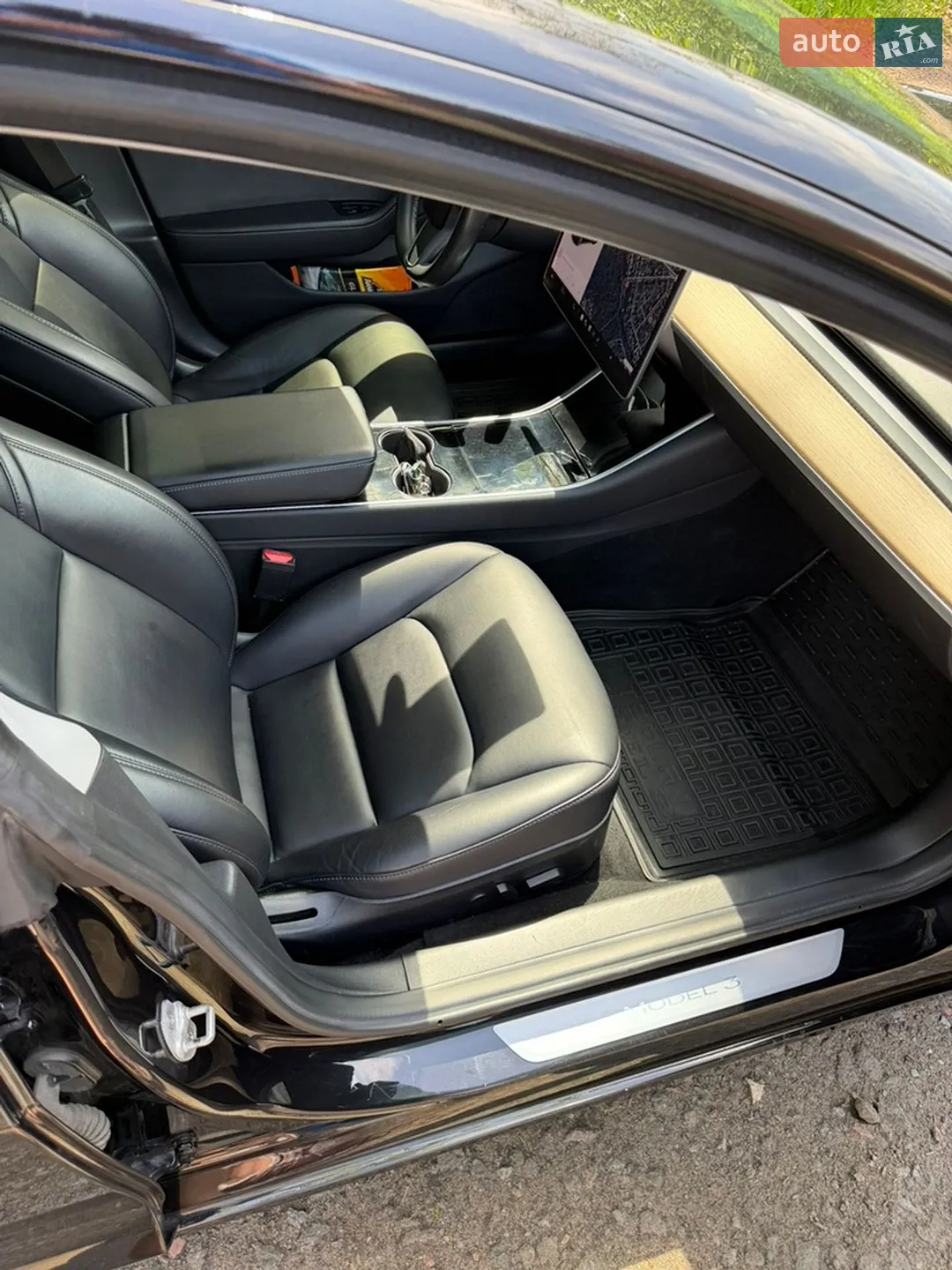 2018 Tesla Model 3 - мініатюра 32