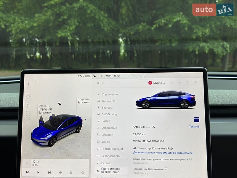 Седан Tesla Model 3 2024 в Львове