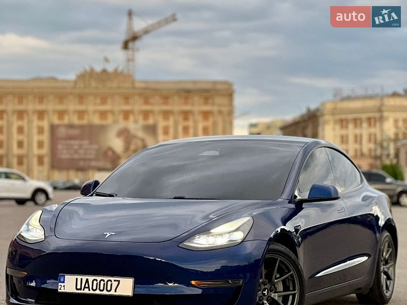 Tesla Model 3 2021 Tesla Model 3 2021